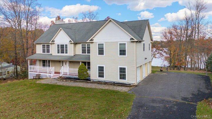 Property Photo:  34 Twin Lakes Road  NY 10950 