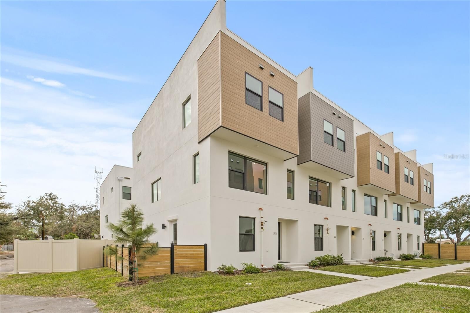 Property Photo:  319 15th Street N  FL 33705