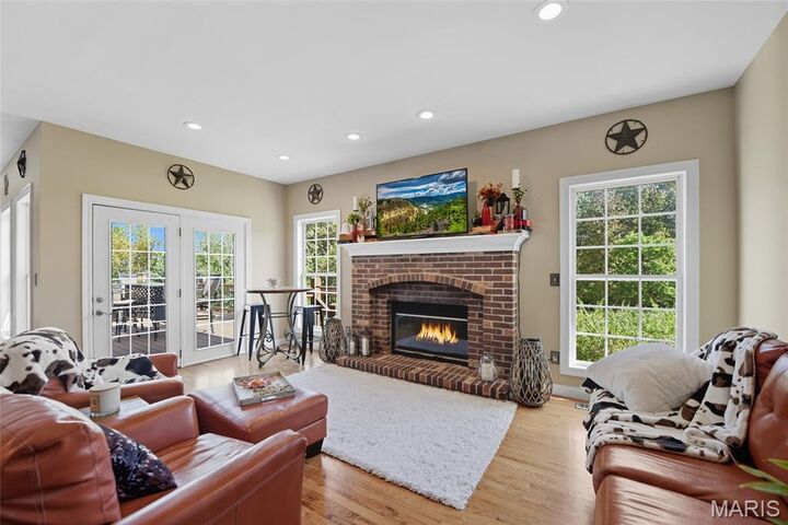 Property Photo:  128 Lamp Post Lane  MO 63010