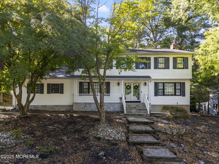34 Brookside Circle  Marlboro NJ 07746 photo