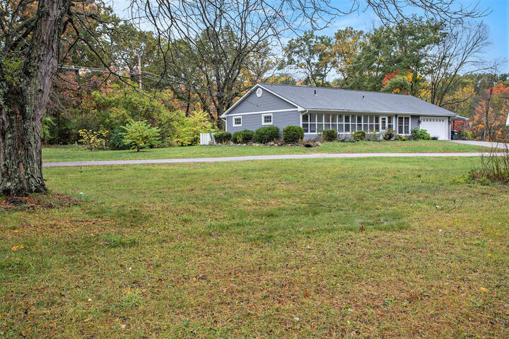 Property Photo: 3711 Wolf Drive MI 49009