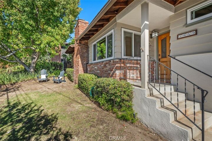 Property Photo:  3959 Santa Carlotta Street  CA 91214