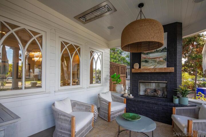 Property Photo:  851 Coronado Avenue  CA 92118 