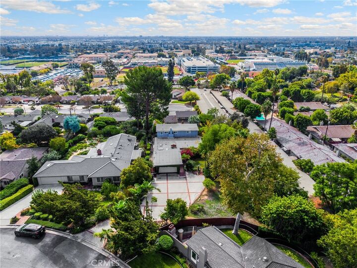 Property Photo:  404 Cannon Lane  CA 92831