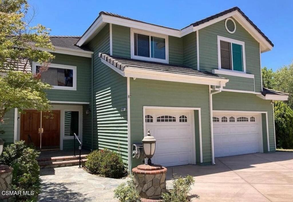 Property Photo:  3861 Hunter Crest Court  CA 93021 
