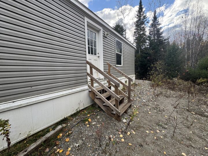 Property Photo:  76 Otter Trail  ME 04418