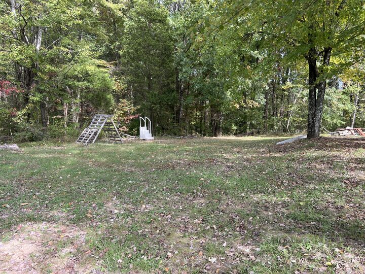 Property Photo:  2934 Academy Rd  TN 37148 