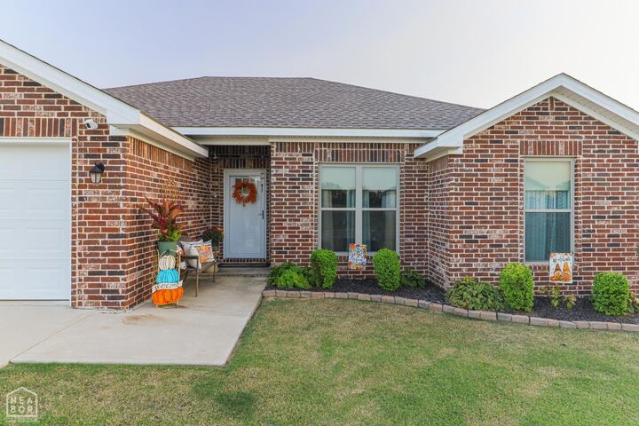Property Photo:  229 Quincy Circle  AR 72472 