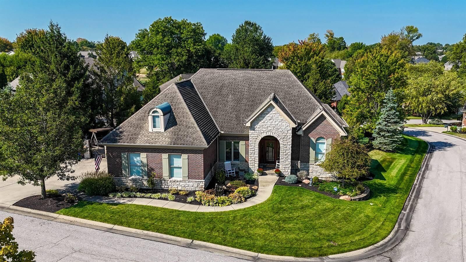 Property Photo:  10723 Saint Leger Circle  KY 41091