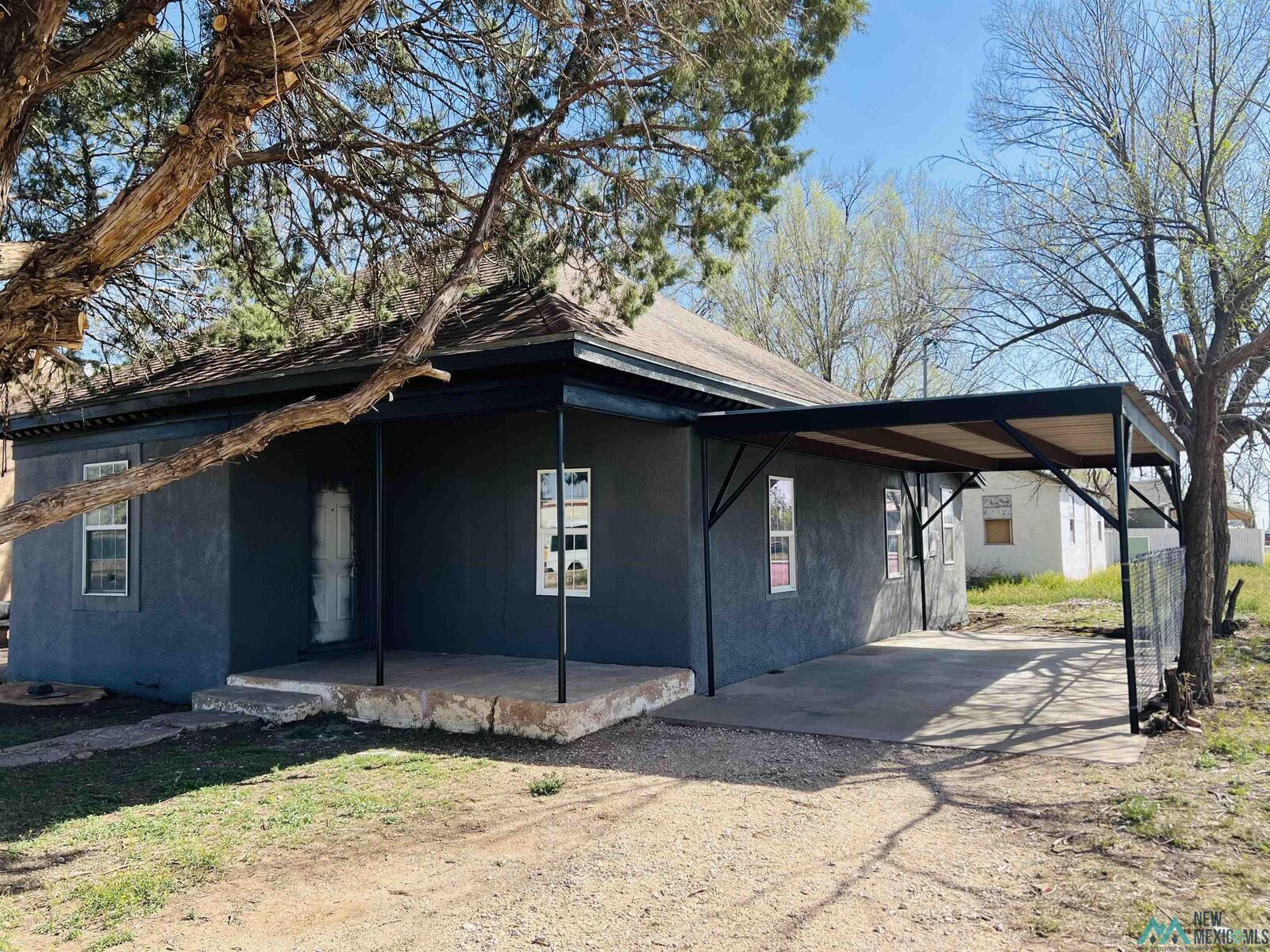 Property Photo:  701 Sheldon Street  NM 88101 