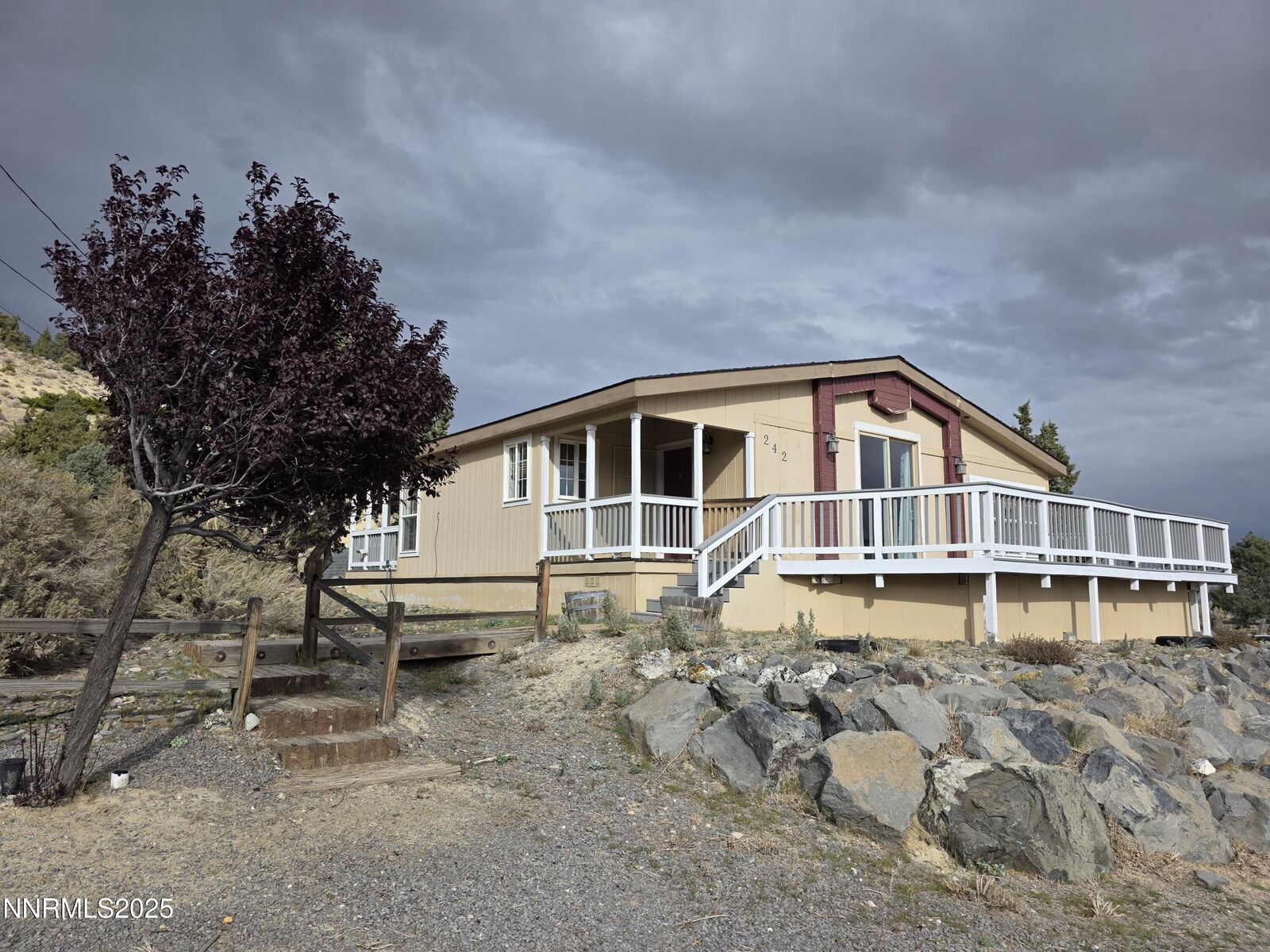 Property Photo: 242 Linehan Road NV 89706