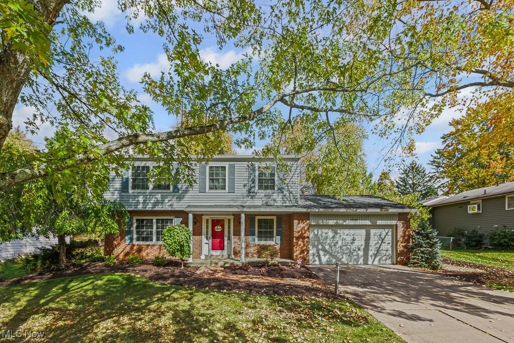 Property Photo:  2523 Olentangy Drive  OH 44333