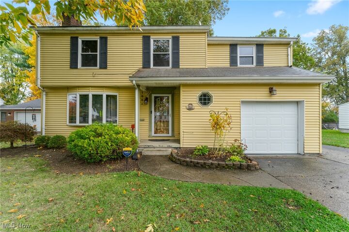 Property Photo:  2827 S Schenley Avenue  OH 44511