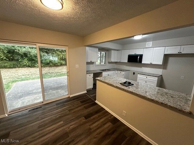 Property Photo:  6609 Arbordale Avenue  OH 44139