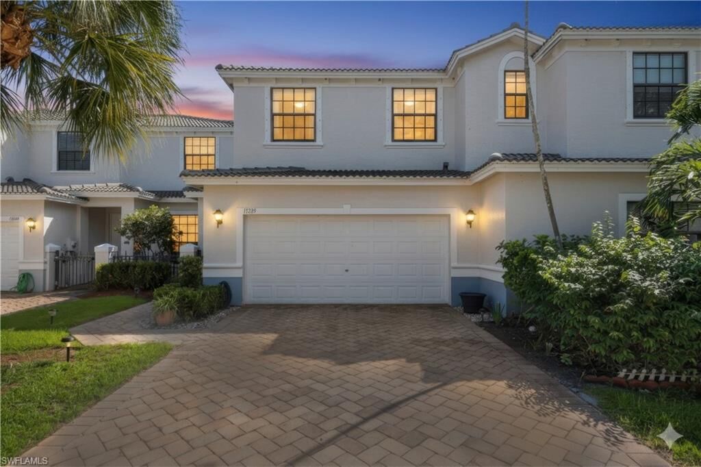 Property Photo: 15239 Summit Place Cir 246 FL 34119