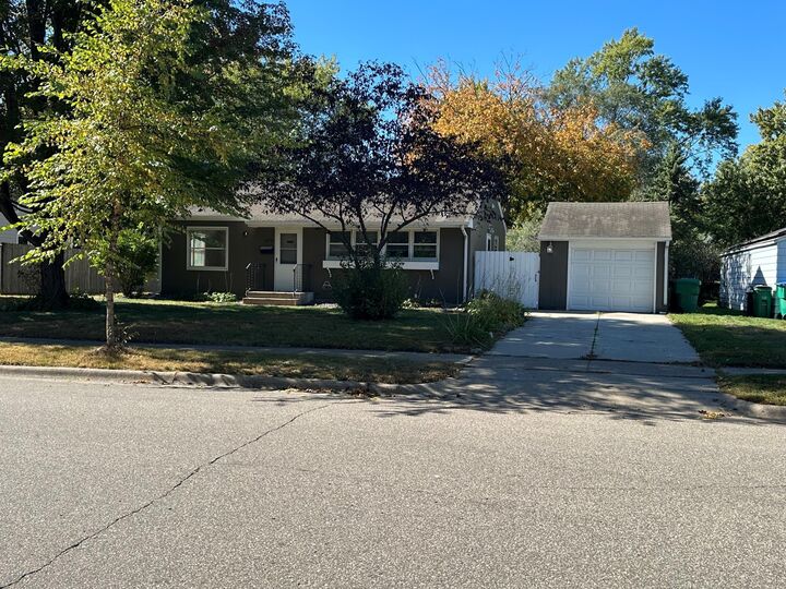 Property Photo: 3024 Aquila Avenue S MN 55426