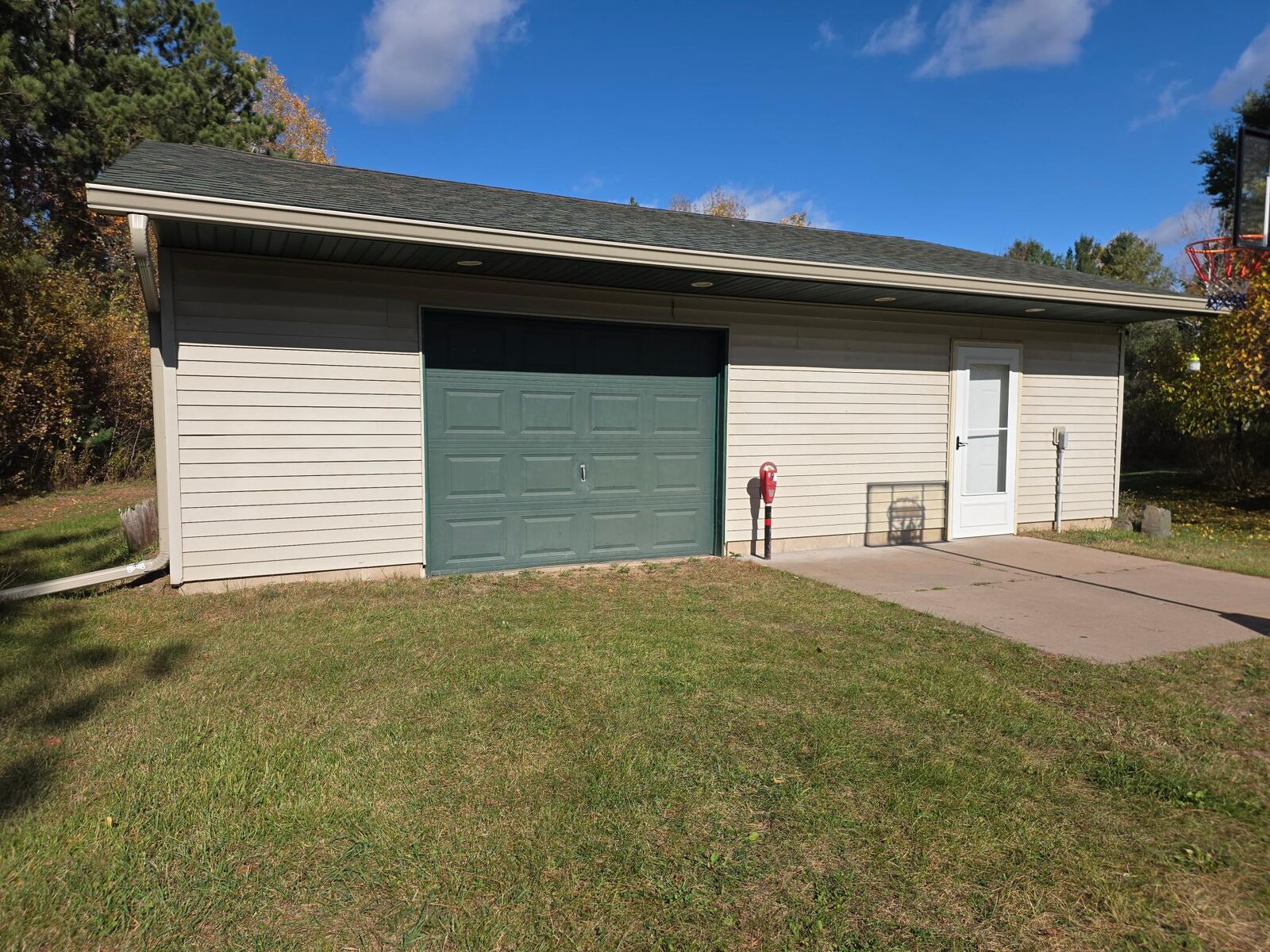 Property Photo:  26910 S River Road  WI 54893
