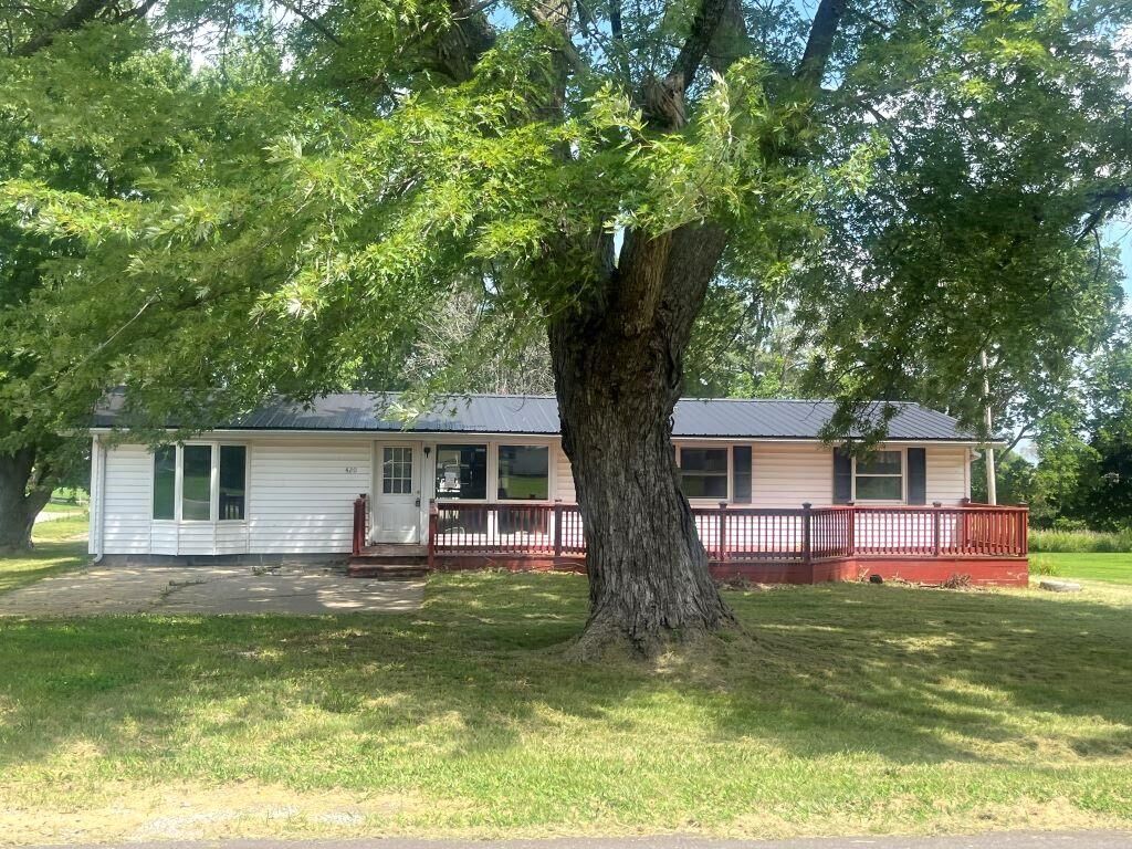 Property Photo:  420 8th Street  MO 64625 