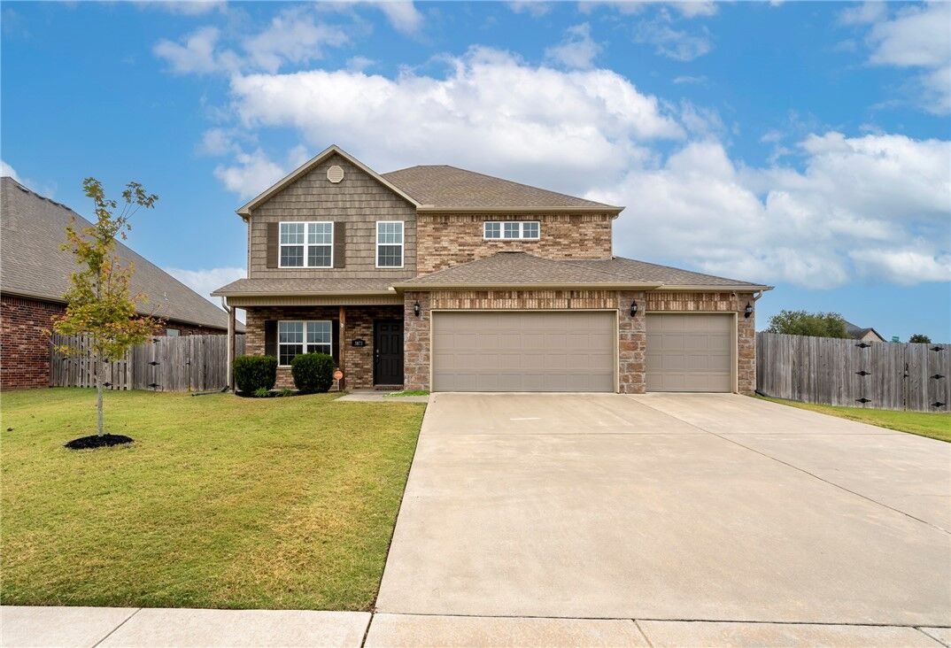 Property Photo:  3873 Baltic Street  AR 72762 