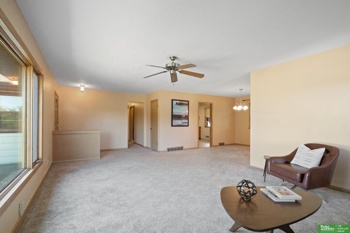 Property Photo: 3318 S 106 Street NE 68124