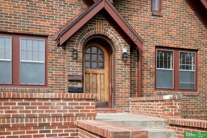 Property Photo: 1112 S 60th Street NE 68106
