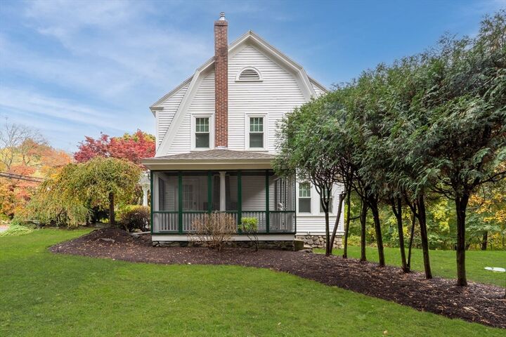 Property Photo:  424 Great Rd  MA 01775 