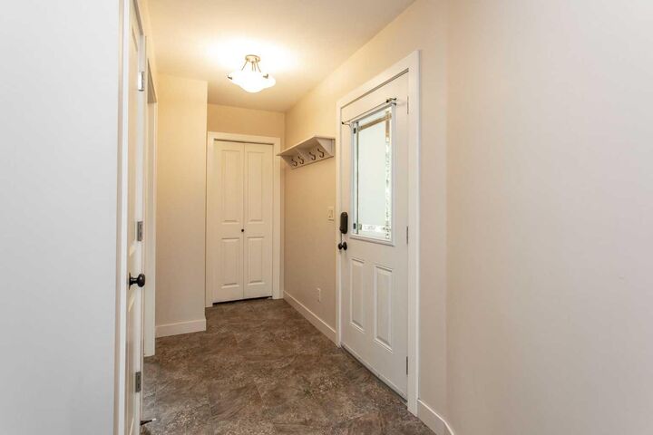 Property Photo:  5422 49 Avenue  AB T4L 1S6