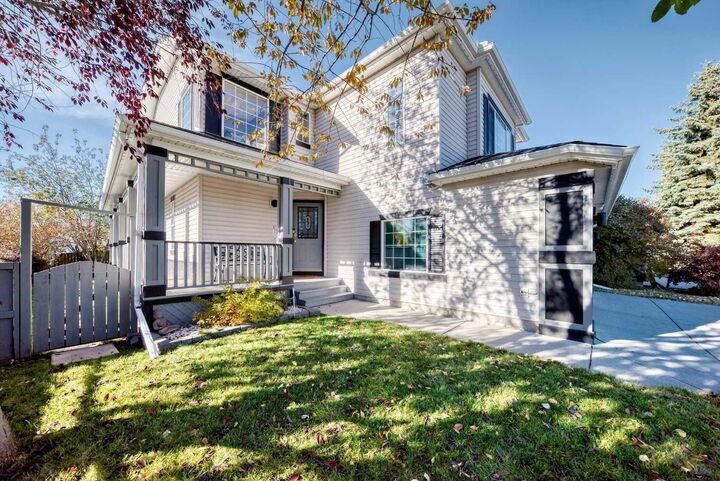 Property Photo:  18365 Chaparral Street SE  AB T2X 3K9