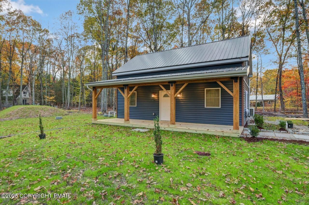 Property Photo:  145 Bernadine Road  PA 18302