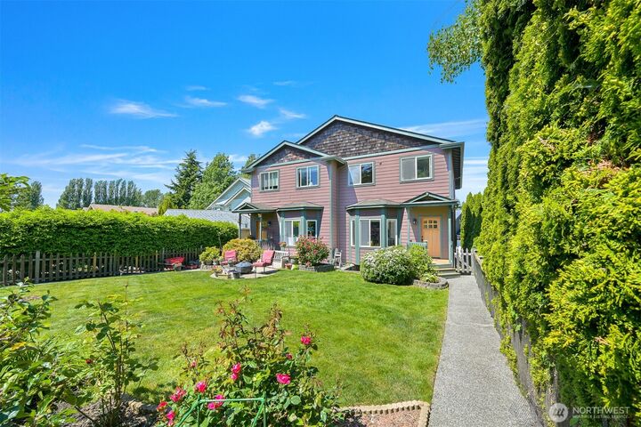 Property Photo:  707  Donovan Avenue  WA 98225 