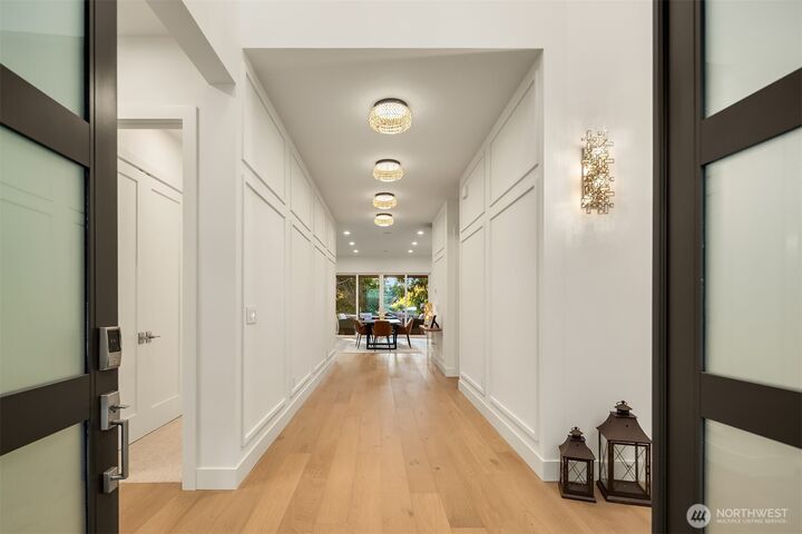 Property Photo:  3739  139th Avenue SE  WA 98006