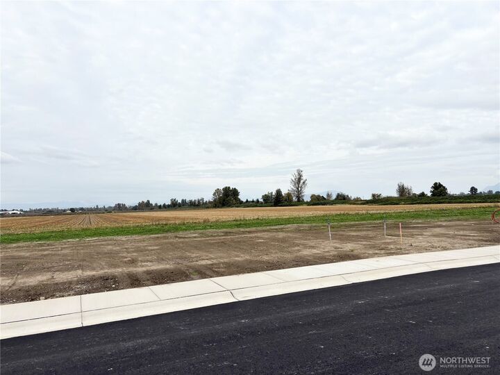 Property Photo:  304 W 3rd Street  WA 98247