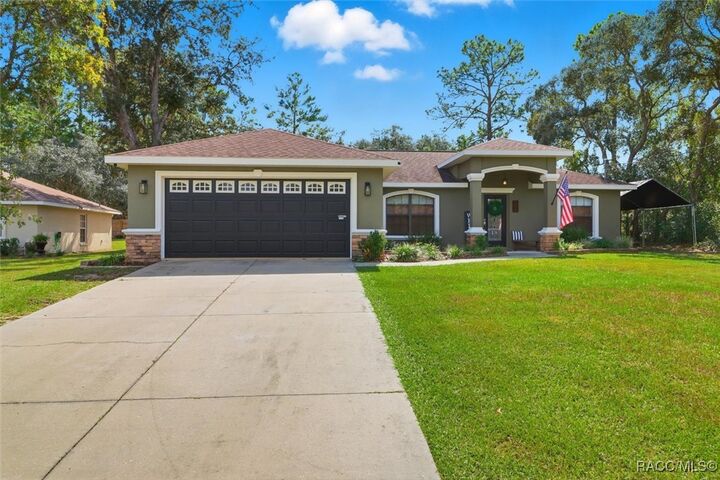 Property Photo:  3164 W Fairbank Drive  FL 34433