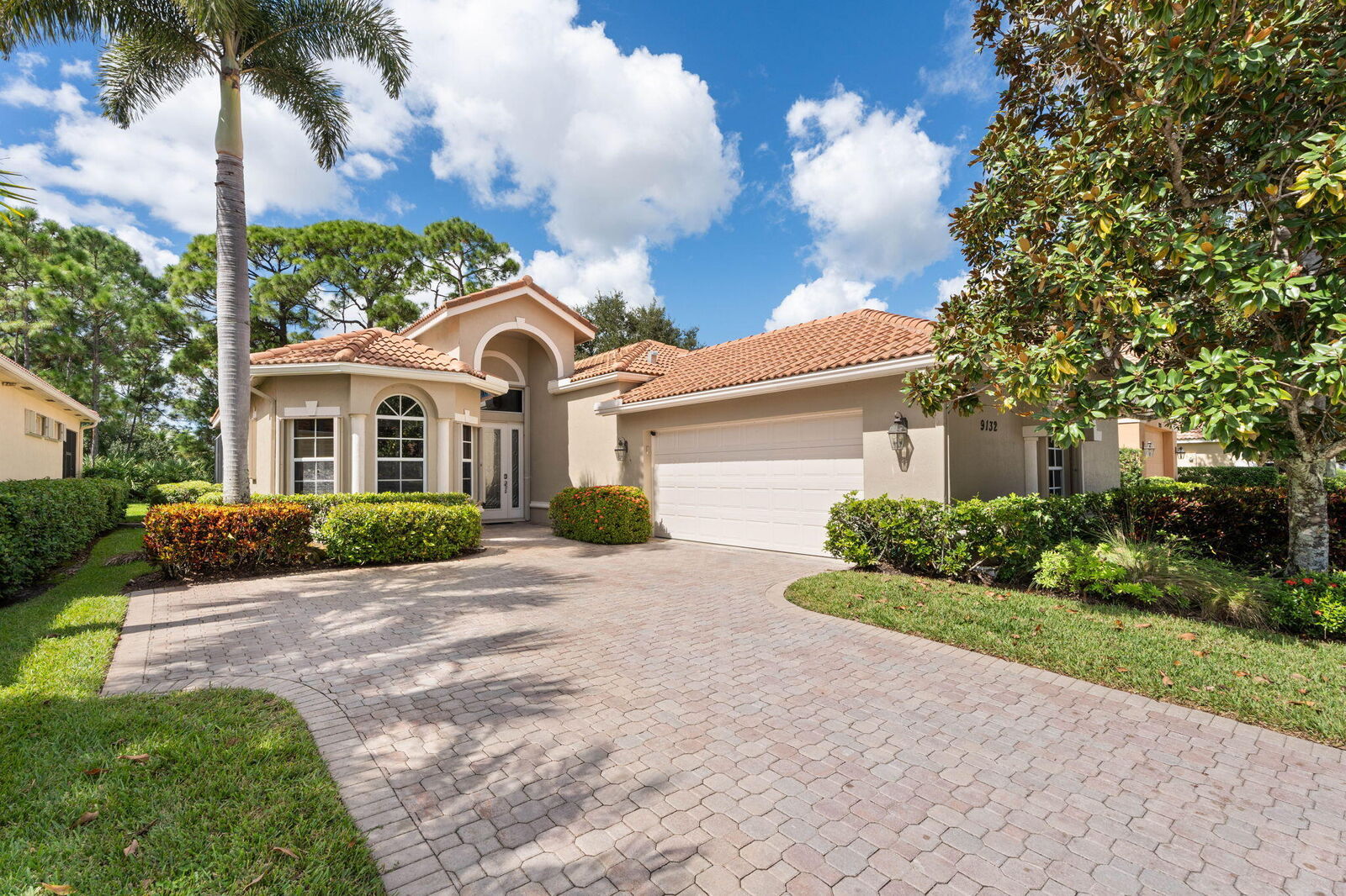Property Photo: 9132 Pumpkin Ridge FL 34986