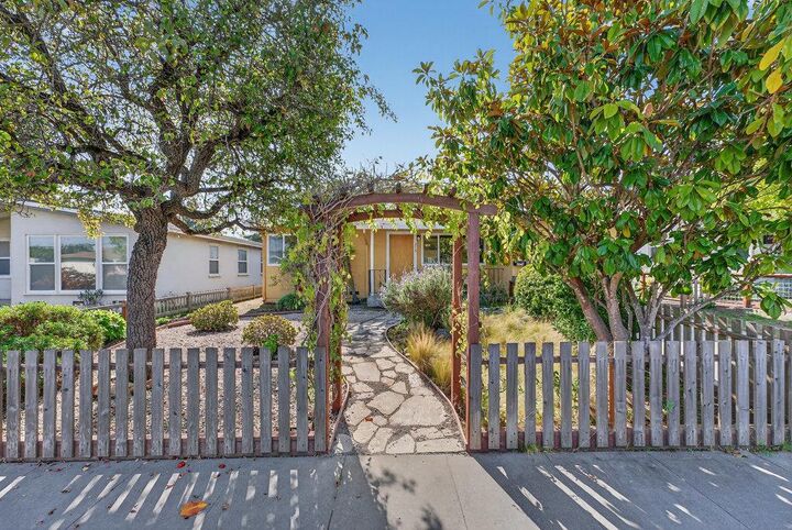 215 Younglove Avenue  Santa Cruz CA 95060 photo