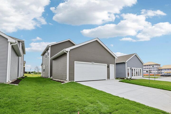 Property Photo: 425 Trysil Aly S WI 53589