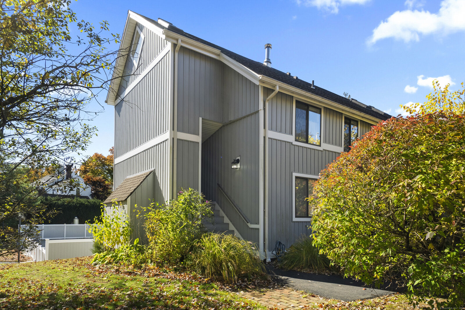 Property Photo:  274 Church Street 1A  CT 06437 