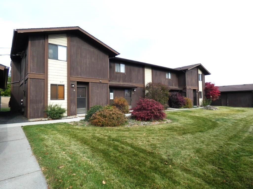 Property Photo:  417 Clay St Unit A  WA 99004 