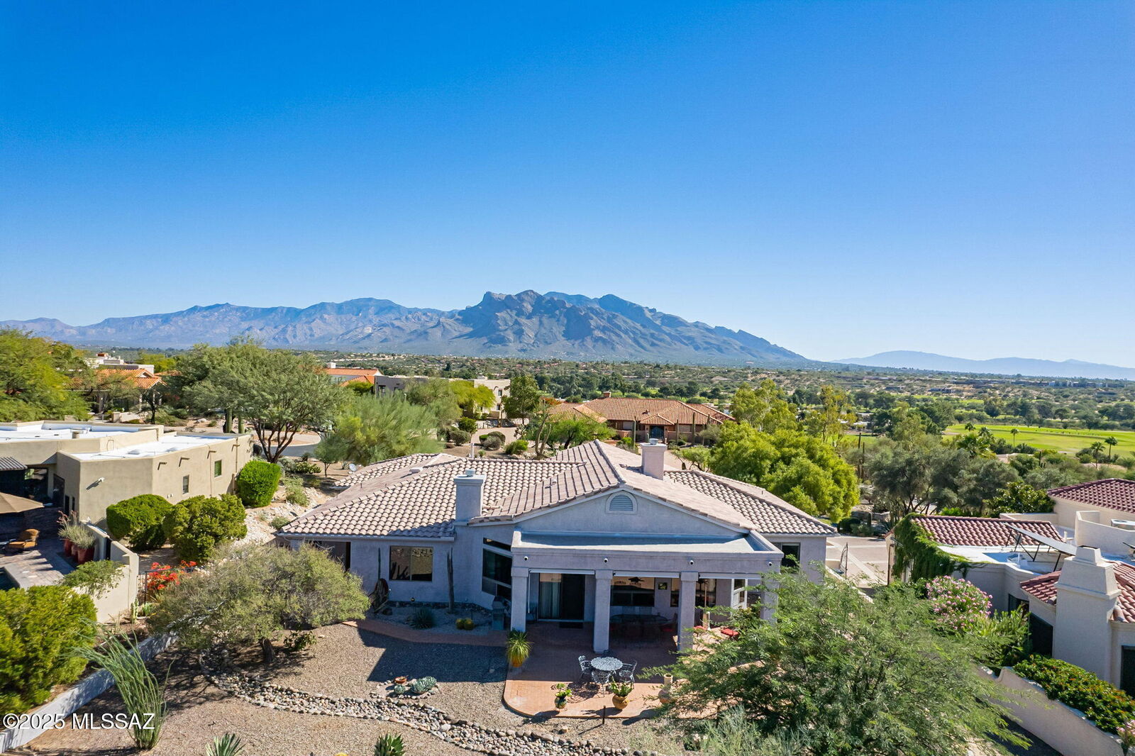 Property Photo:  8445 N Nob Hill Drive  AZ 85742 