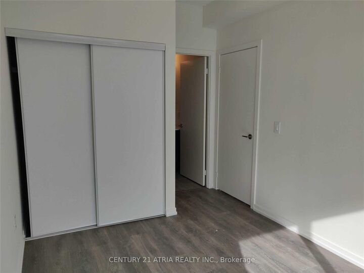 Photo de la propriété:  3237 Bayview Avenue 811  ON M2K 0G1 