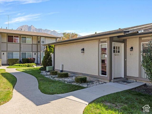 Property Photo:  1528 E 5730 S  UT 84121 