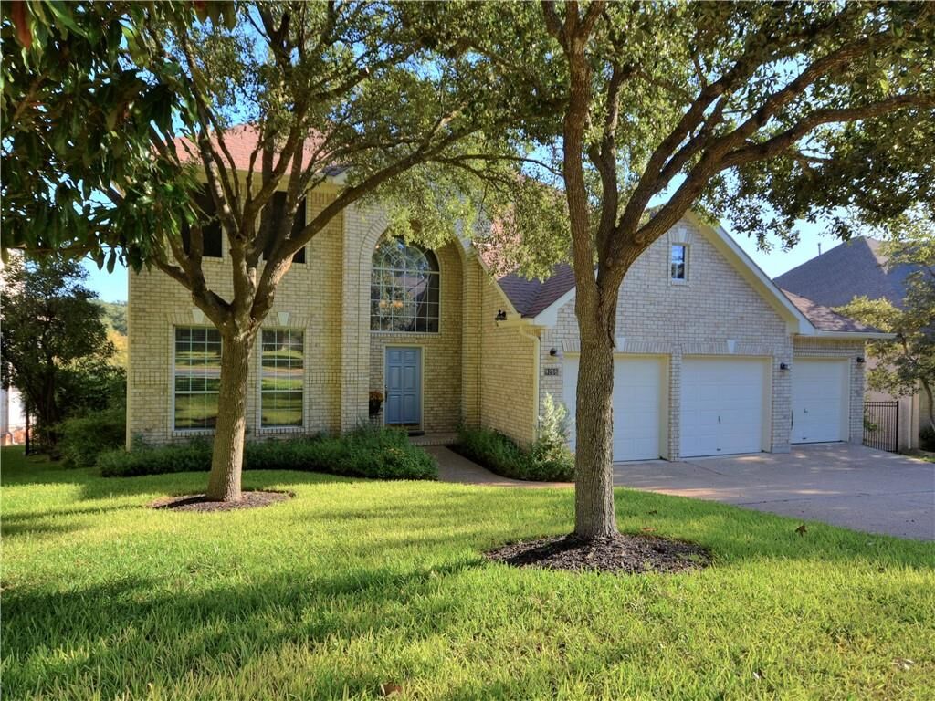 Property Photo: 9216 Evening Primrose Path TX 78750
