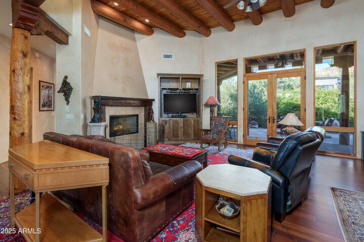 Property Photo:  15 N Roan Court  AZ 86336