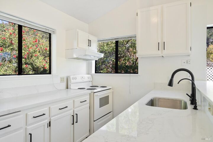 Property Photo:  171 Glen Park Avenue  CA 94901