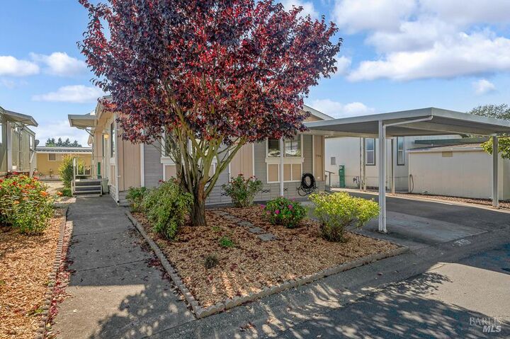 Property Photo: 1166 Healey Court CA 95401