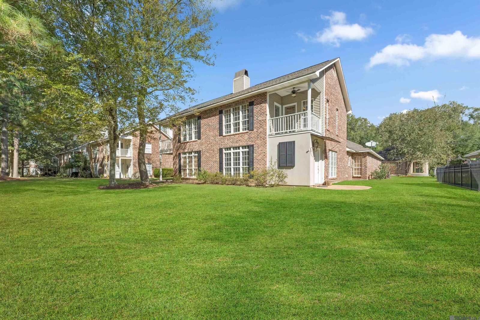 Property Photo: 6096 Beechgrove Ln LA 70775