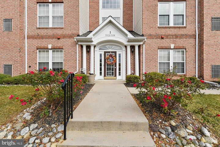 Property Photo:  5336 Glenthorne 5336  MD 21237 