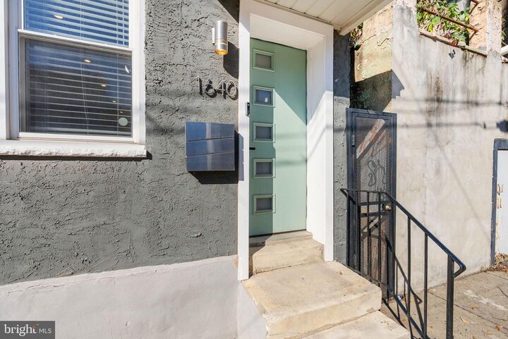 1640 N 27th Street  Philadelphia PA 19121 photo