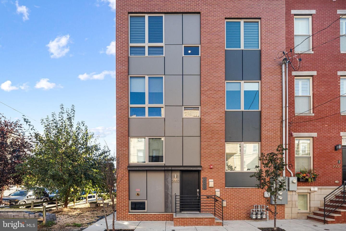 Property Photo:  2002 Annin Street 2  PA 19146