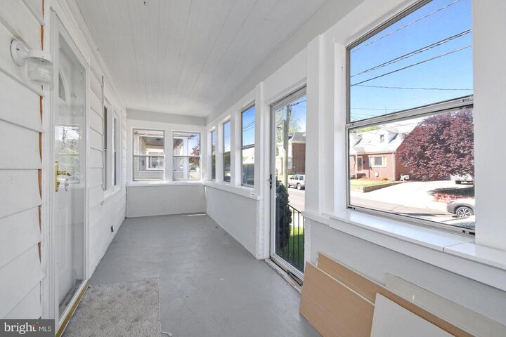 Property Photo:  156 Fitzrandolph Avenue  NJ 08610